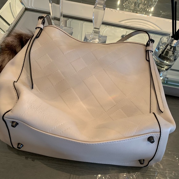 Burberry soft check small Canterbury tote - Picture 4 of 8